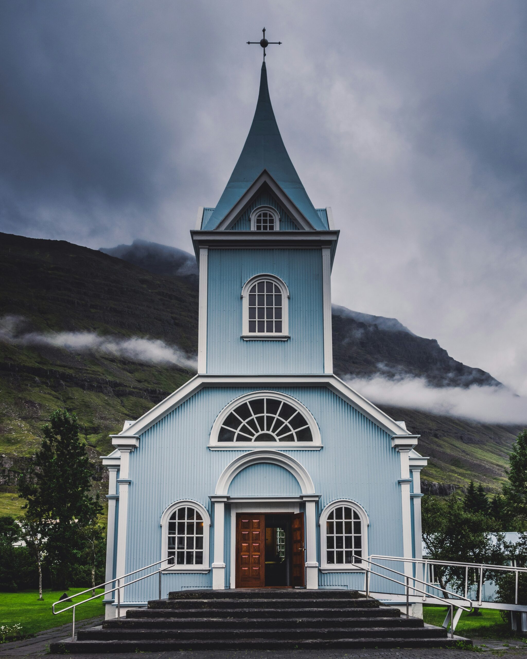 cosmo-church
